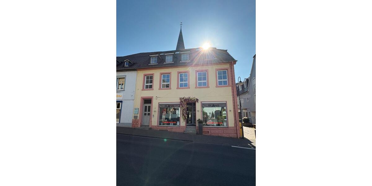 Etagenwohnung Schweich - 3 Zimmer, 108 m&sup2;, 1.100&euro; | Angebot:26403598