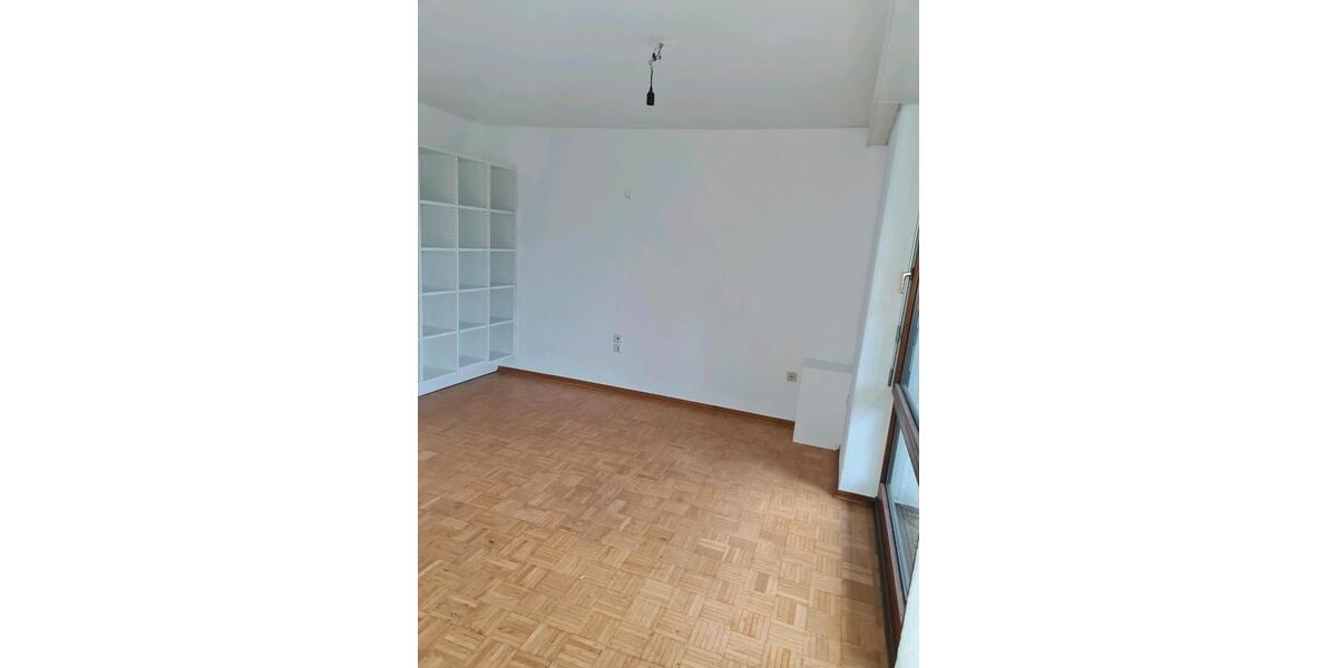 Etagenwohnung Freudenberg - 3 Zimmer, 102 m&sup2;, 816&euro; | Angebot:26111297