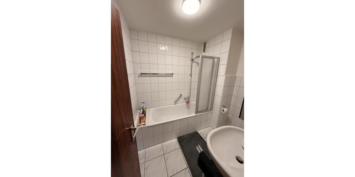 Dachgeschoßwohnung Ratingen Lintorf - 2 Zimmer, 55 m&sup2;, 780&euro; | Angebot:26345297