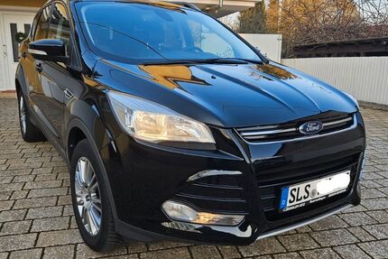 Ford Kuga 186.000 km 10.900 &euro; Schwalbach 66773