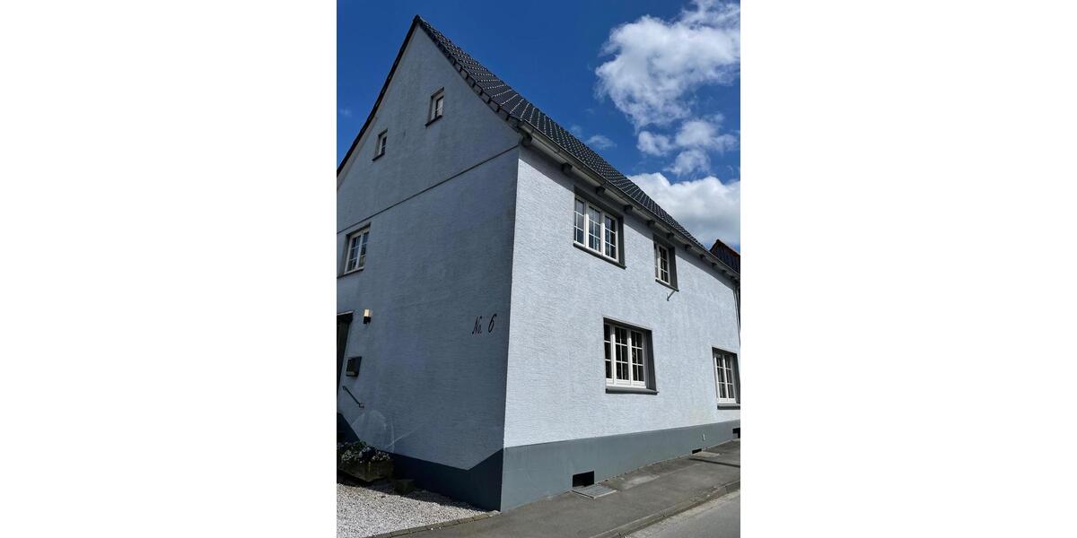 Einfamilienhaus Anröchte - 7 Zimmer, 170 m&sup2;, 250.000&euro; | Angebot:26581703