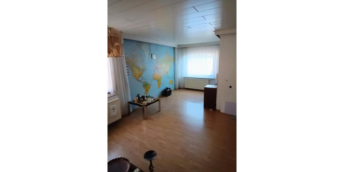 Einfamilienhaus Burbach - 5 Zimmer, 133 m&sup2;, 120.000&euro; | Angebot:26919094