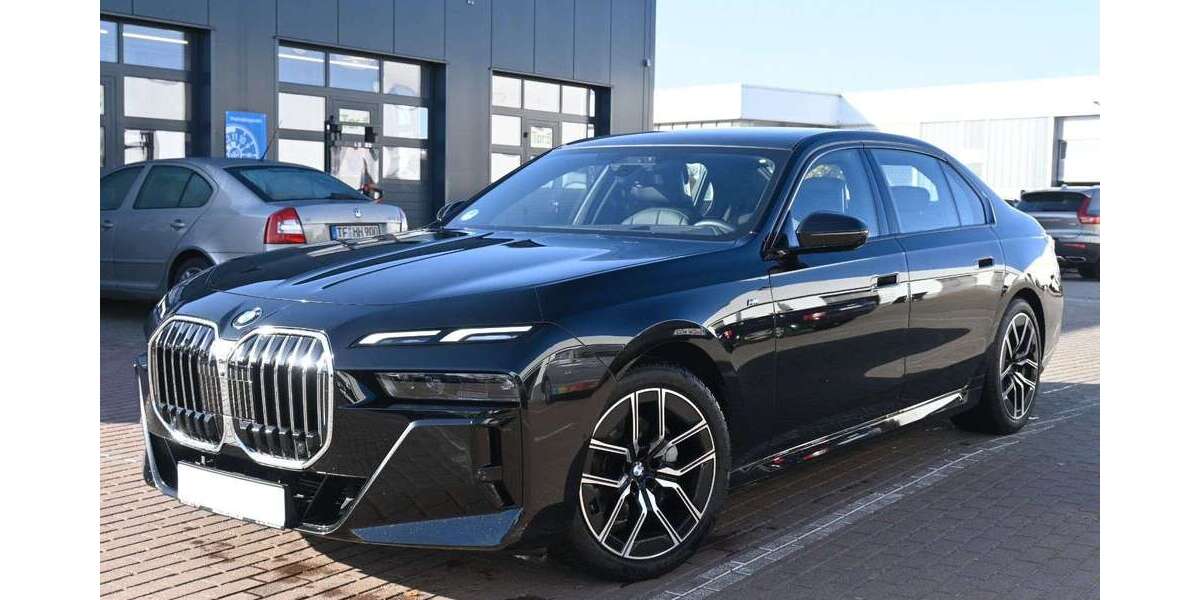 BMW 740 55.000 km 109.900 &euro; Jüterbog 14913