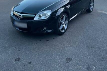 Opel Tigra 157.000 km 1.900 &euro; Frankfurt am Main 65929