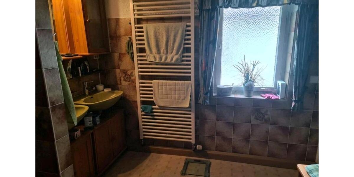 Mehrfamilienhaus, Wohnhaus Pfedelbach - 10 Zimmer, 260 m&sup2;, 365.000&euro; | Angebot:24680640