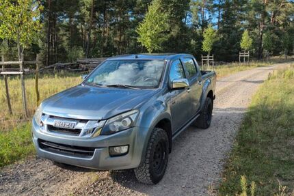 Isuzu D-Max 316.000 km 11.500 &euro; Zeuthen 15738