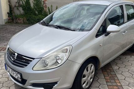 Opel Corsa 85.600 km 3.650 &euro; Grafenwöhr 92655