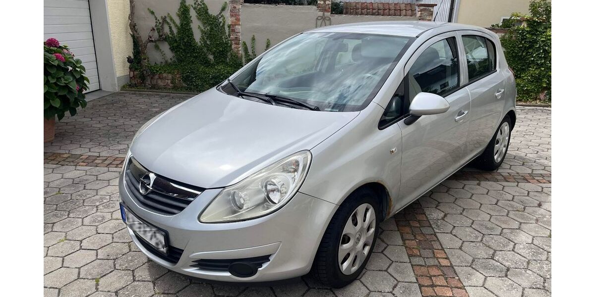 Opel Corsa 85.600 km 3.650 &euro; Grafenwöhr 92655