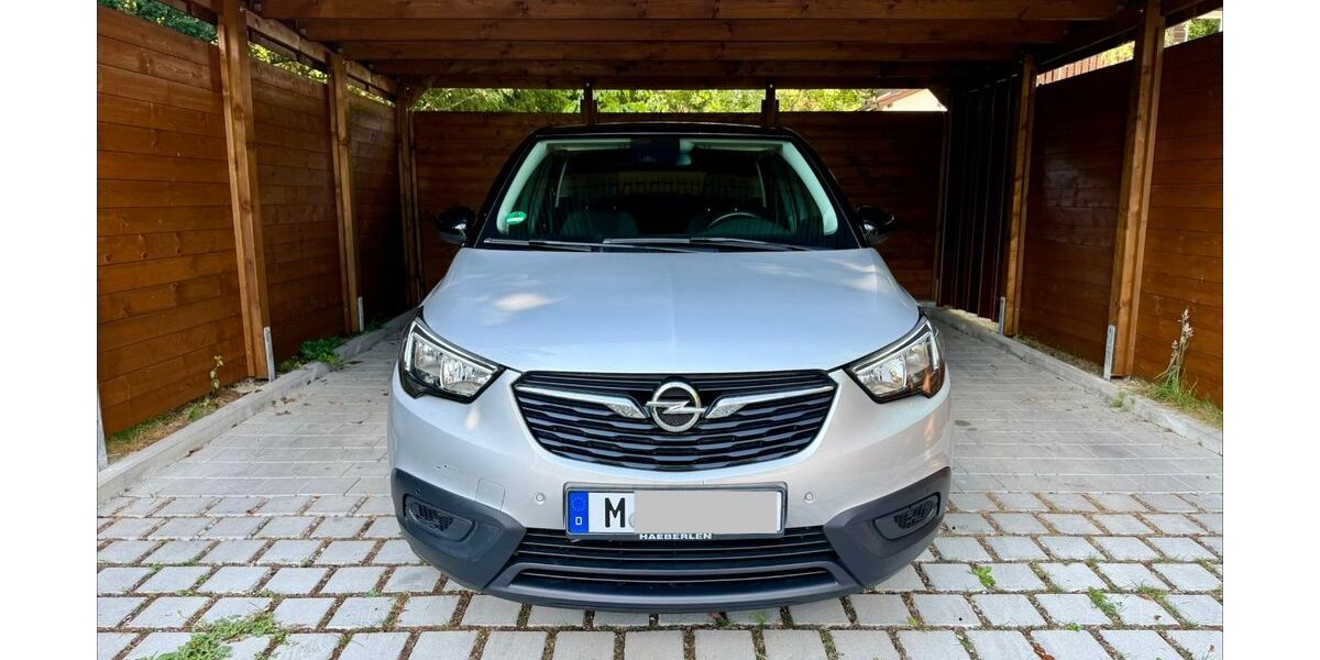 Opel Crossland (X) 136.193 km 10.900 &euro; Gräfelfing 82166