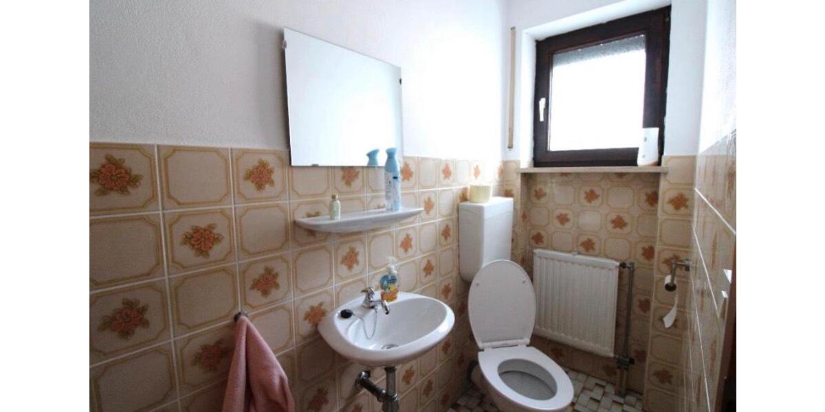 Bungalow Hahnbach - 4 Zimmer, 107 m&sup2;, 350.000&euro; | Angebot:26184223
