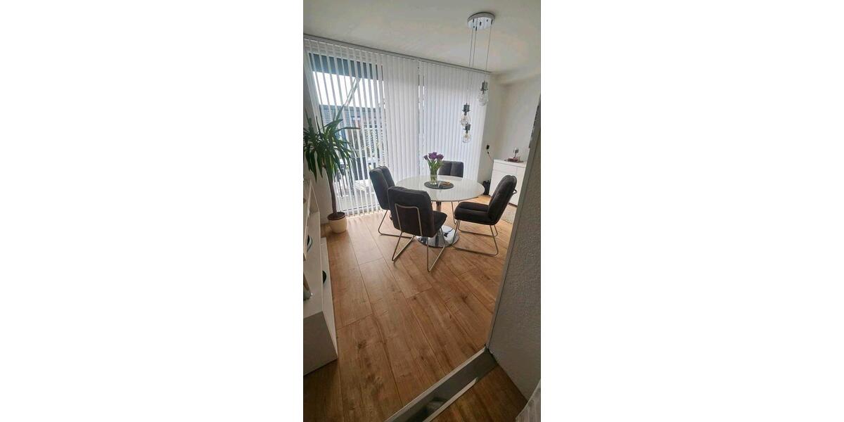Reihenhaus Osterholz-Scharmbeck Scharmbeck - 6.5 Zimmer, 140 m&sup2;, 380.000&euro; | Angebot:26416056