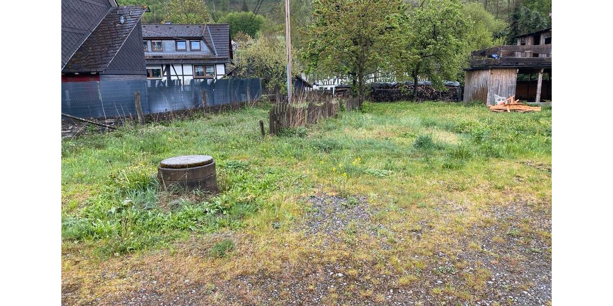 Bauernhaus, Landhaus Bad Berleburg - 5 Zimmer, 160 m&sup2;, 250.000&euro; | Angebot:26612835