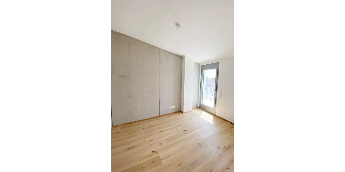 Moderne 3-Zimmer-Dachgeschoss-Wohnung mit Dachterrassen in der Gartenstadt-Trudering 3 zimmer