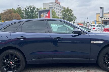 Jaguar F-Pace 149.999 km 16.999 &euro; Berlin 12627