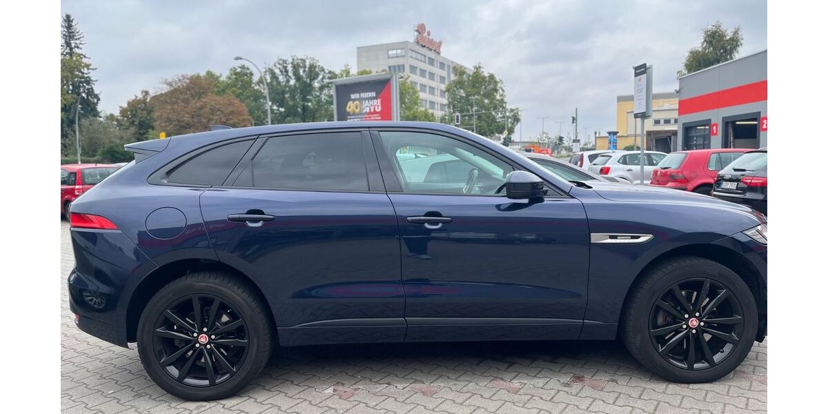 Jaguar F-Pace 149.999 km 16.999 &euro; Berlin 12627