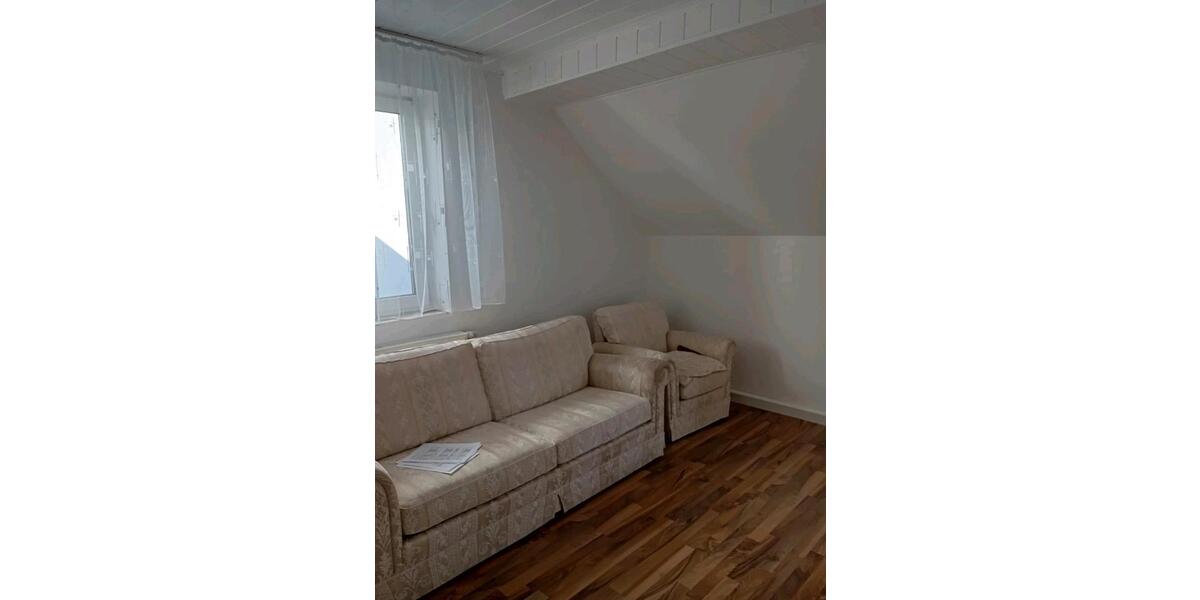 Dachgeschoßwohnung Kulmbach Blaich - 4 Zimmer, 85 m&sup2;, 650&euro; | Angebot:26335463