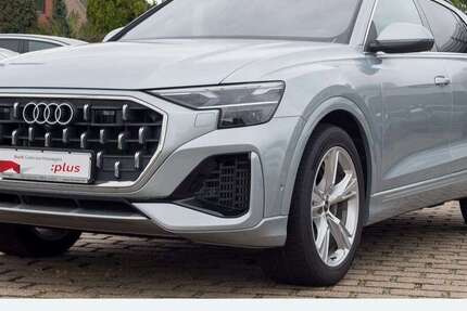 Audi Q8 28.264 km 69.960 € Oberhausen 46047