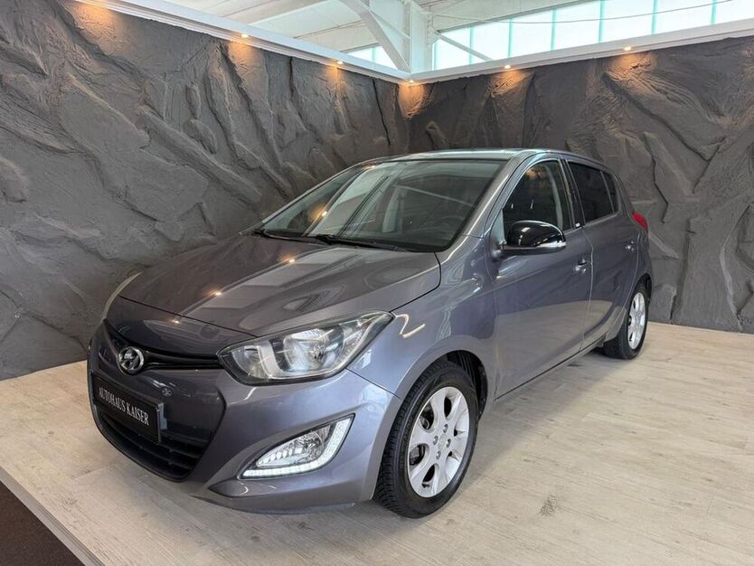 i20