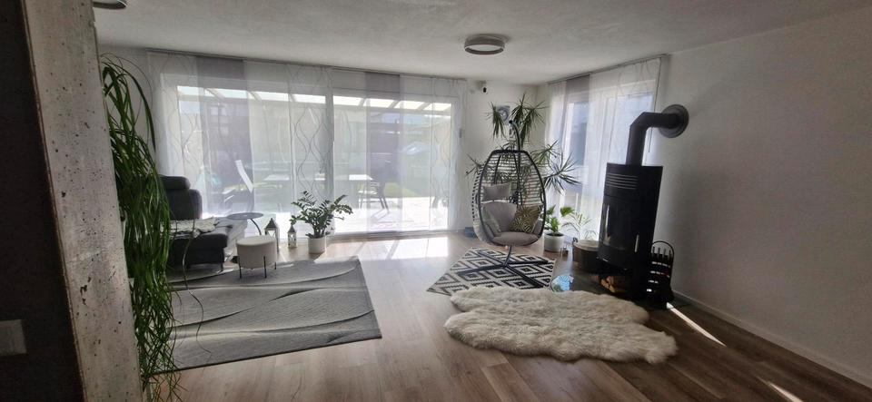 Doppelhaushälfte Bad Krozingen - 9.5 Zimmer, 300 m&sup2;, 980.000&euro; | Angebot:24742371