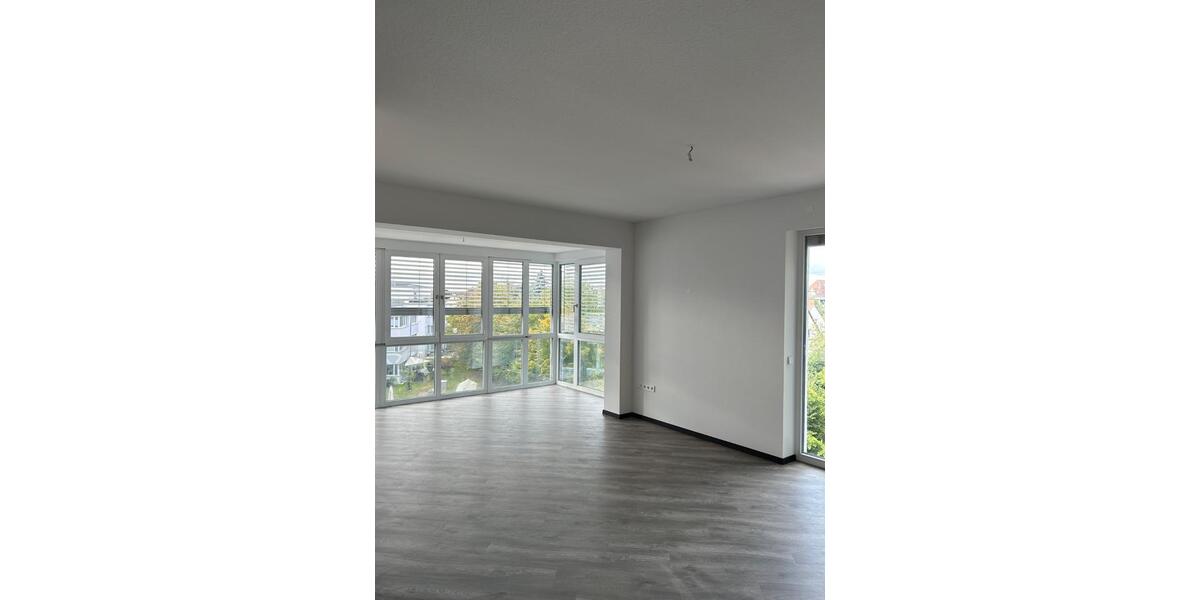 Etagenwohnung Emmendingen - 3 Zimmer, 85 m&sup2;, 1.375&euro; | Angebot:26136031