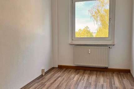 Wohnung Zeulenroda-Triebes Triebes - 3 Zimmer, 69 m&sup2;, 350&euro; | Angebot:27314088