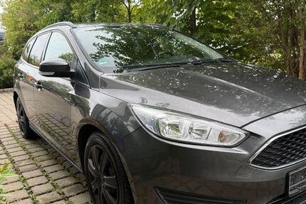 Ford Focus 210.000 km 4.200 &euro; Augsburg 86156