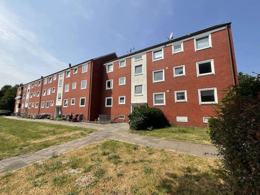 Wohnung zum Mieten in Varel 589 € 72.96 m²