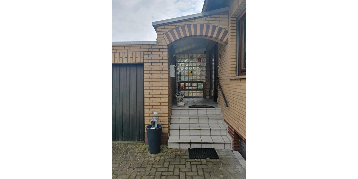 Einfamilienhaus Vechelde - 7 Zimmer, 168 m&sup2;, 470.000&euro; | Angebot:27111778