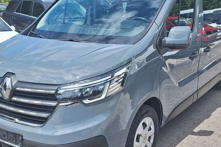Renault Trafic 102.731 km 29.990 &euro; Fehrbellin 16833