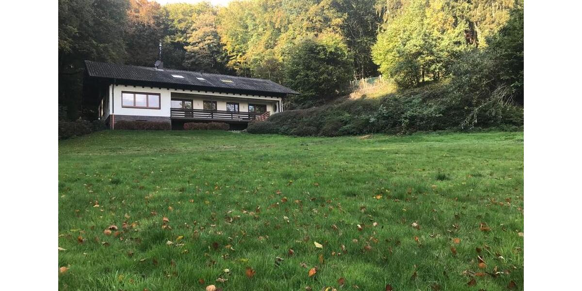 Erdgeschoßwohnung Stemwede - 4 Zimmer, 144 m&sup2;, 1.050&euro; | Angebot:26042761