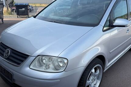 VW Touran 378.000 km 1.950 &euro; Saarburg 54439