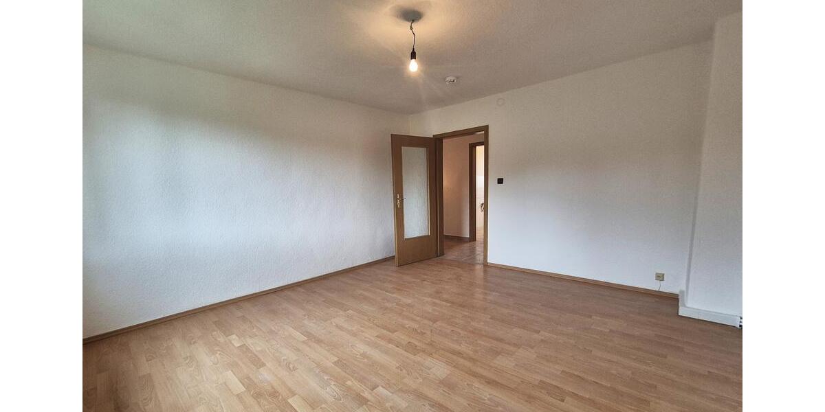 Etagenwohnung Diesdorf - 3 Zimmer, 60 m&sup2;, 220&euro; | Angebot:23186432