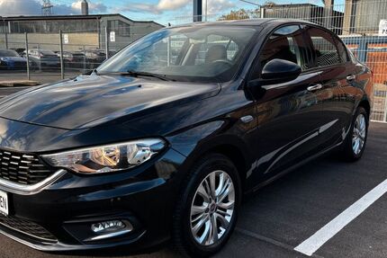 Fiat Tipo 76.894 km 7.990 &euro; Asperg 71679