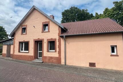 Haus Wassenberg - 4.5 Zimmer, 120 m&sup2;, 149.900&euro; | Angebot:27264680