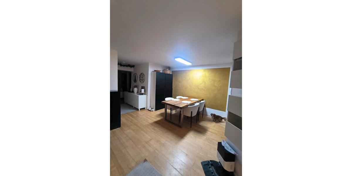 Erdgeschoßwohnung Sachsenheim - 4.5 Zimmer, 88 m&sup2;, 429.000&euro; | Angebot:25561101