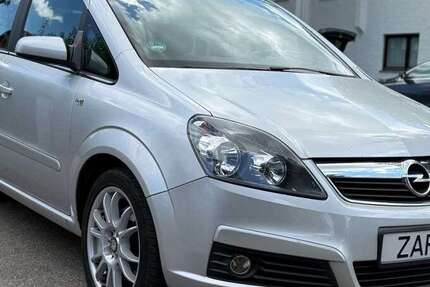 Opel Zafira 161.000 km 3.999 € Waldkraiburg 84478