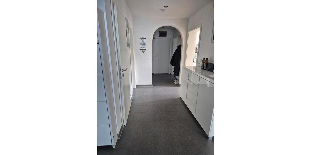 Etagenwohnung Aichach - 4 Zimmer, 85 m&sup2;, 339.000&euro; | Angebot:25064019