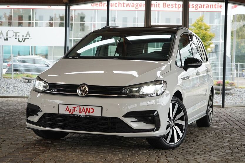 VW Touran 77.873 km 32.950 € Hamburg 22761