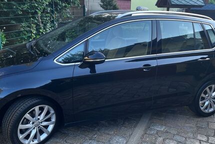 VW Golf Sportsvan 127.000 km 13.950 &euro; Radeberg 01454