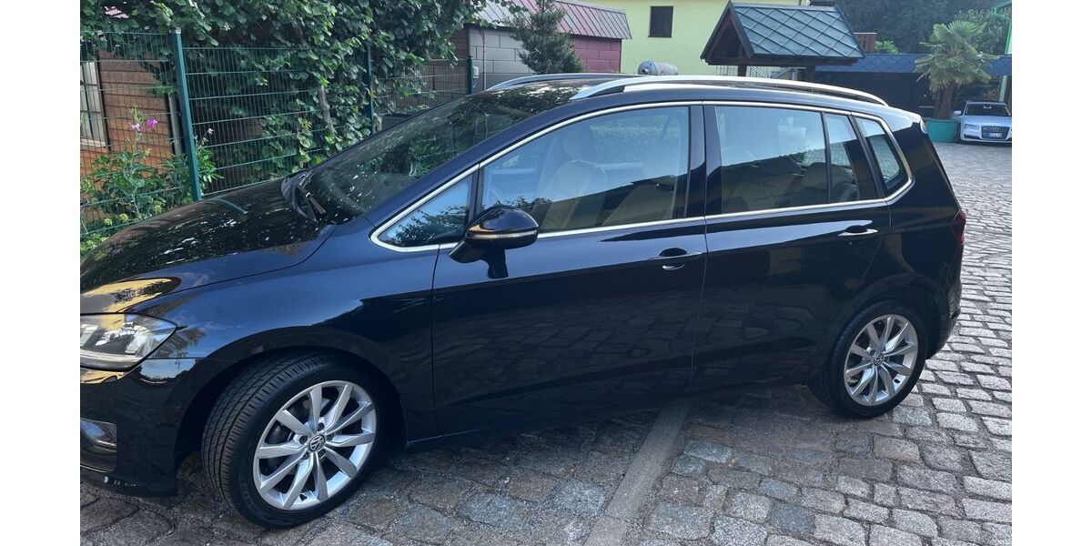VW Golf Sportsvan 127.000 km 13.950 &euro; Radeberg 01454