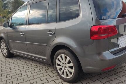 VW Touran 230.000 km 7.250 € Teisnach 94244