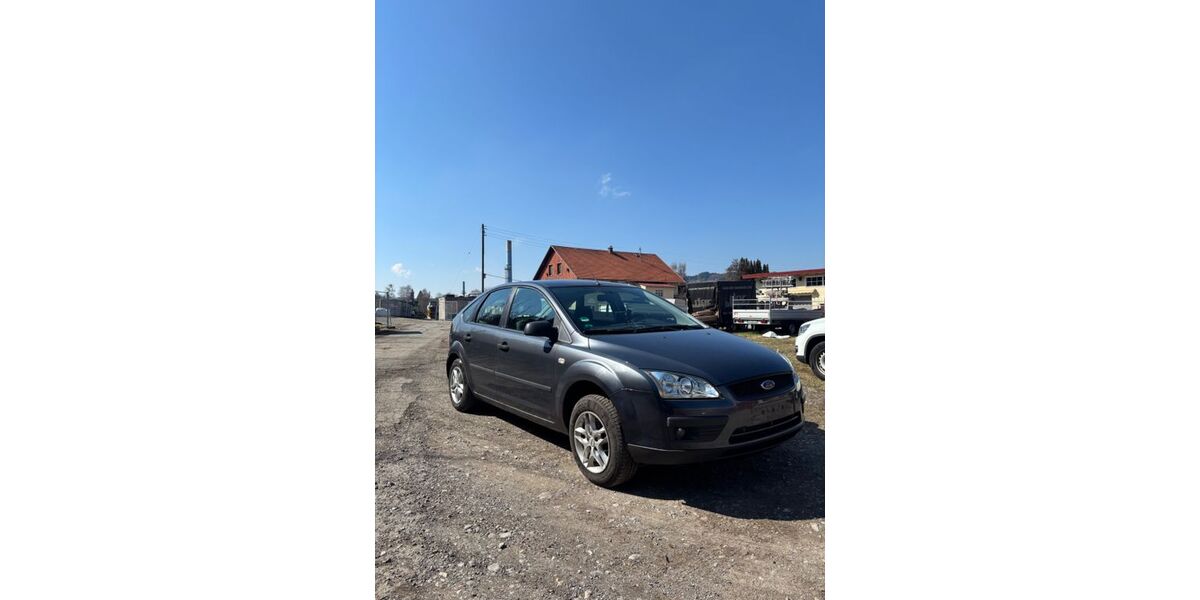 Ford Focus 170.000 km 2.200 &euro; Durach 87471