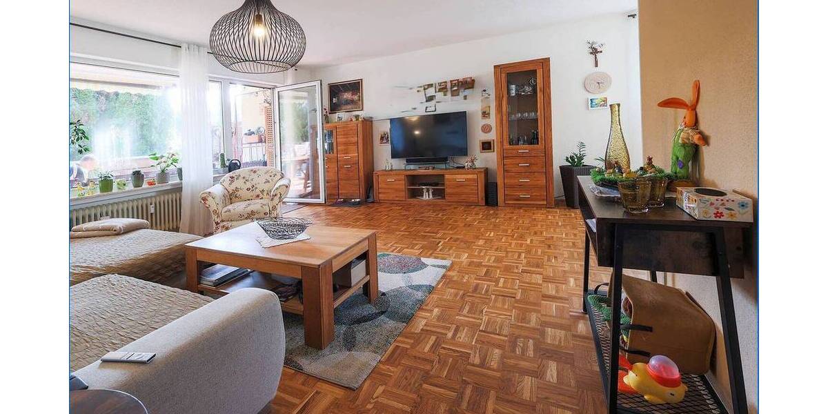 Etagenwohnung Singen (Hohentwiel) Singen - 4 Zimmer, 121 m&sup2;, 390.000&euro; | Angebot:26293183