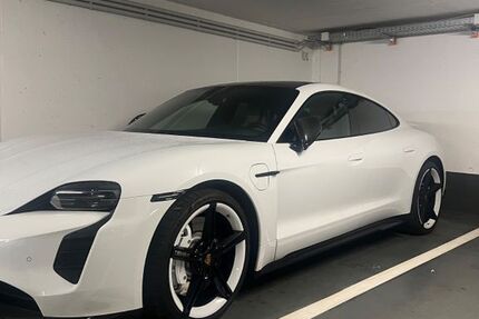 Porsche Taycan 19.800 km 56.400 &euro; Wiesbaden 65205