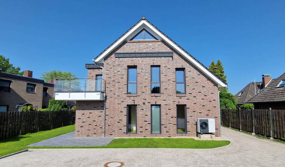 Erstbezug! Effizienzhaus 40-Eigentumswohnung im Herzen von Bad Zwischenahn! 3 zimmer