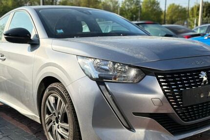 Peugeot 208 79.200 km 11.590 &euro; Mainz 55128