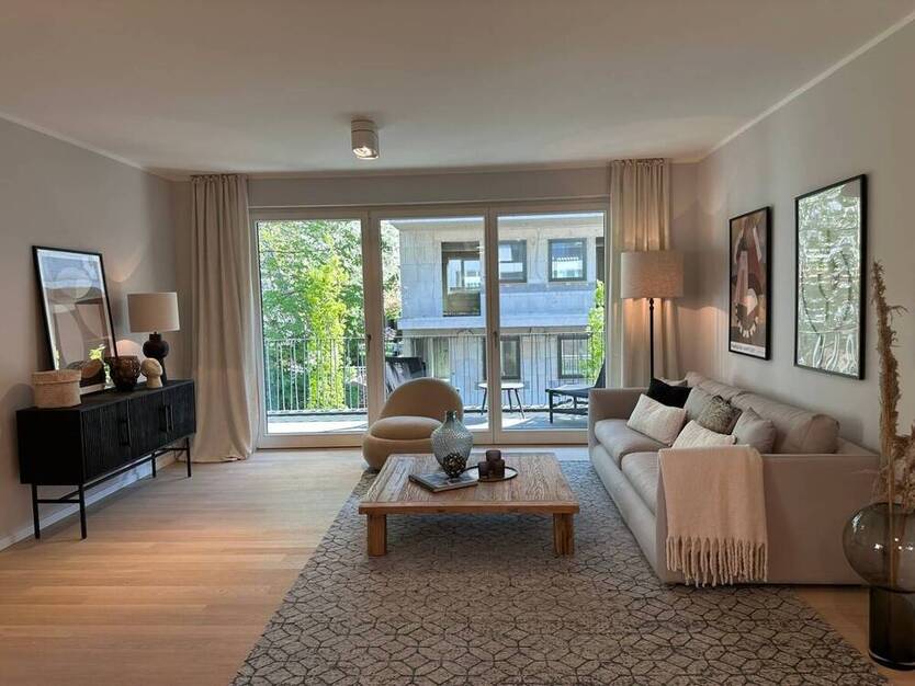 Familienfreundliche 4-Zi-Wohnung mit 2 Balkonen - bezugsfertig in Hamburg-Winterhude