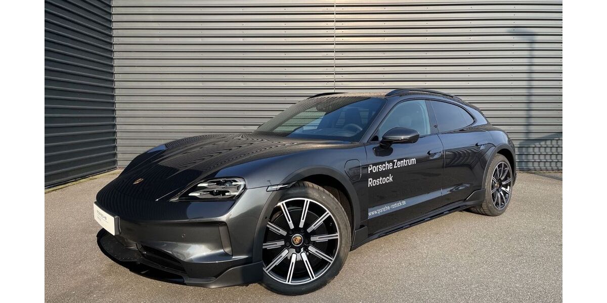 Porsche Taycan 23.900 km 93.750 &euro; Papendorf 18059