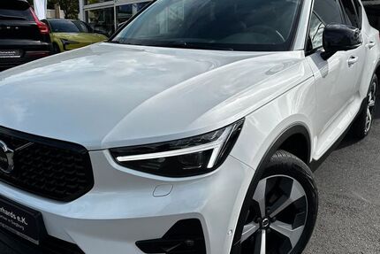 Volvo XC40 9.348 km 41.666 € Siegburg 53721