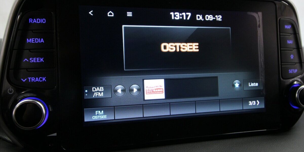 Hyundai Tucson 1.6 CRDi DPF 2WD 7-DCT LED+NAVI+KAMERA 75.699 km 18.900 &euro; Hagenow 19230